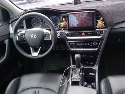 Hyundai Sonata 2019 года за 7 700 000 тг. в Шымкент – фото 17