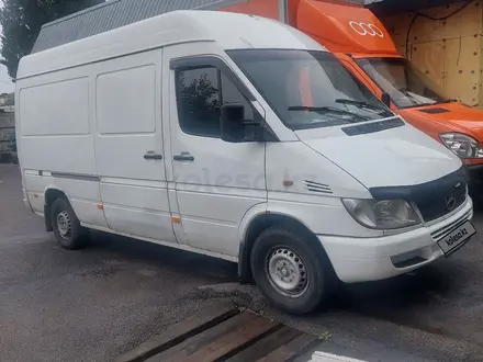 Mercedes-Benz Sprinter 2001 года за 5 800 000 тг. в Алматы – фото 25