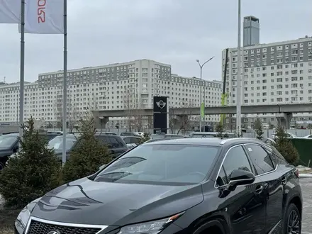 Lexus RX 300 2019 года за 27 500 000 тг. в Астана