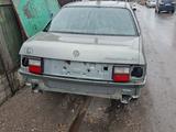 Volkswagen Passat 1990 года за 70 000 тг. в Караганда