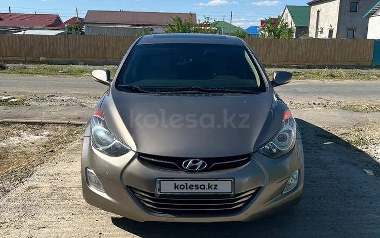 Hyundai Elantra 2013 годаүшін6 800 000 тг. в Атырау