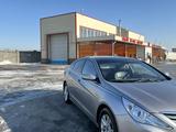 Hyundai Sonata 2010 годаfor7 100 000 тг. в Алматы – фото 2