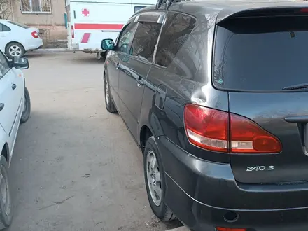 Toyota Ipsum 2002 года за 3 500 000 тг. в Уральск – фото 4