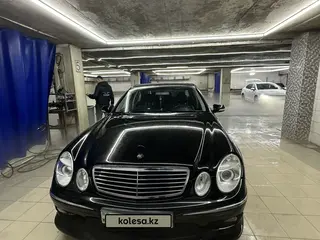 Mercedes-Benz E 55 AMG