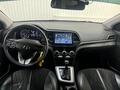 Hyundai Elantra 2019 годаүшін6 041 800 тг. в Астана – фото 11