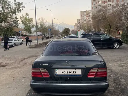 Mercedes-Benz E 280 2001 года за 4 400 000 тг. в Алматы – фото 4