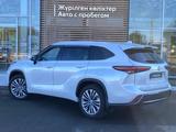 Toyota Highlander 2024 года за 37 000 000 тг. в Уральск – фото 2