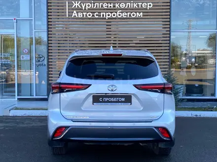 Toyota Highlander 2024 года за 37 000 000 тг. в Уральск – фото 4