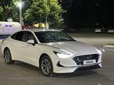 Hyundai Sonata 2020 годаүшін10 800 000 тг. в Караганда