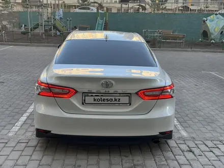 Toyota Camry 2019 года за 14 000 000 тг. в Алматы – фото 8