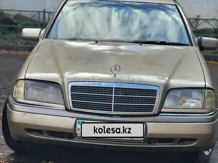 Mercedes-Benz C 220 1995 года за 2 000 000 тг. в Талдыкорган