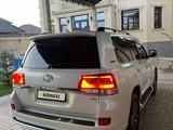 Toyota Land Cruiser 2019 года за 38 000 000 тг. в Шымкент – фото 4