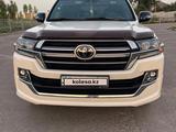 Toyota Land Cruiser 2019 года за 38 000 000 тг. в Шымкент