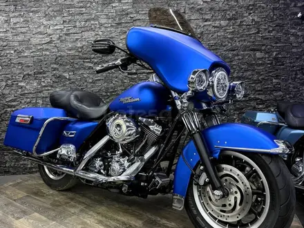 Harley-Davidson  ELECTRA GLIDE 2002 года за 3 950 000 тг. в Алматы
