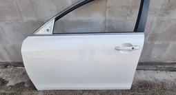 Двери для Toyota Camry 40 за 70 000 тг. в Алматы