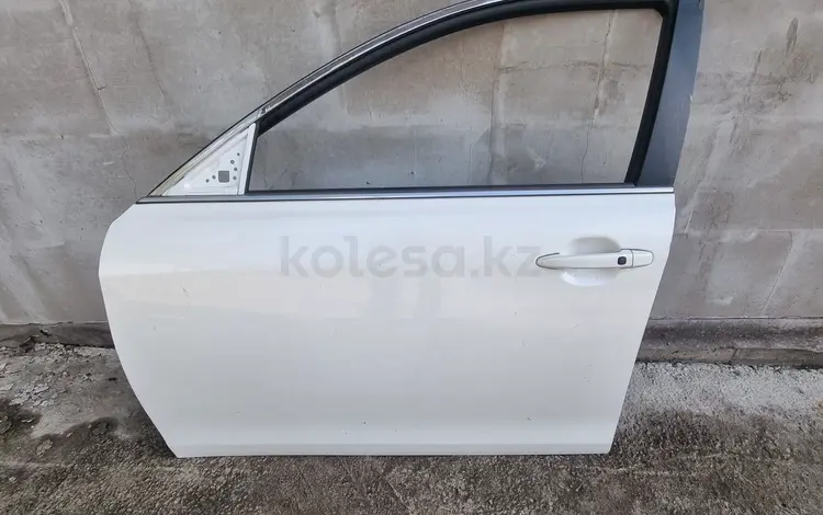 Двери для Toyota Camry 40 за 70 000 тг. в Алматы