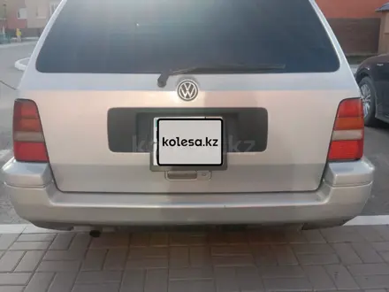 Volkswagen Golf 1998 года за 2 300 000 тг. в Астана – фото 4