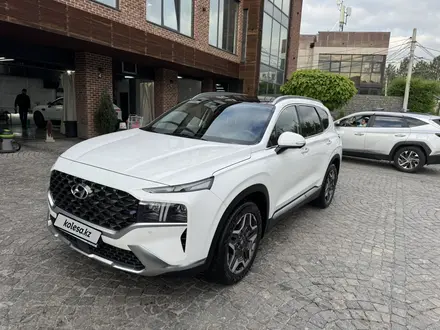 Hyundai Santa Fe 2023 года за 16 600 000 тг. в Алматы