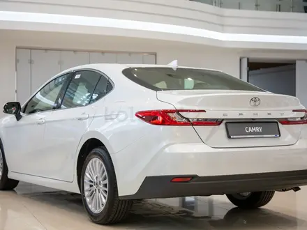 Toyota Camry Elegance 2026 года за 16 690 000 тг. в Алматы – фото 3