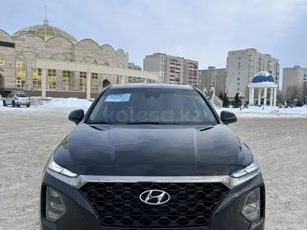 Hyundai Santa Fe 2019 года за 13 200 000 тг. в Уральск – фото 3