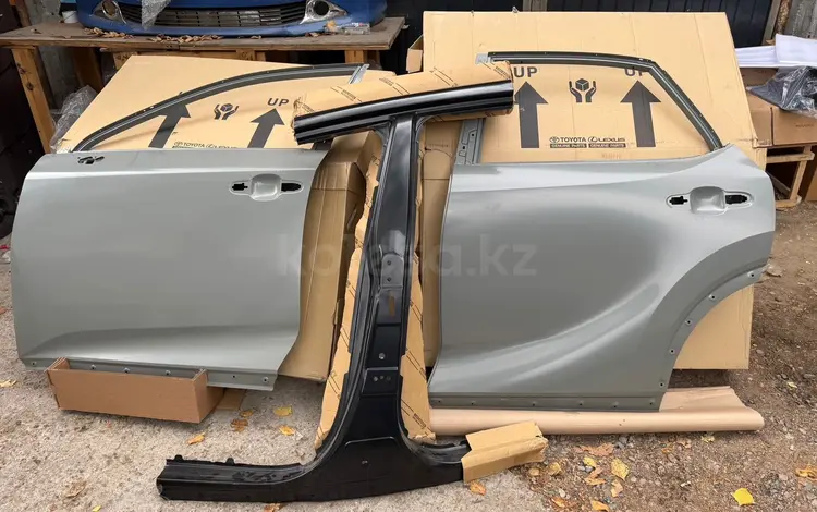 Дверь Lexus RX 2022-2025 за 470 000 тг. в Астана