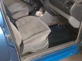 Volkswagen Vento 1992 года за 400 000 тг. в Атырау – фото 2