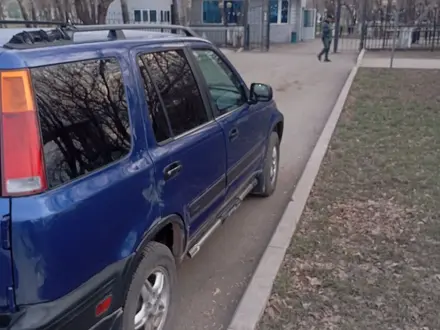 Honda CR-V 2000 года за 4 000 000 тг. в Караганда – фото 9