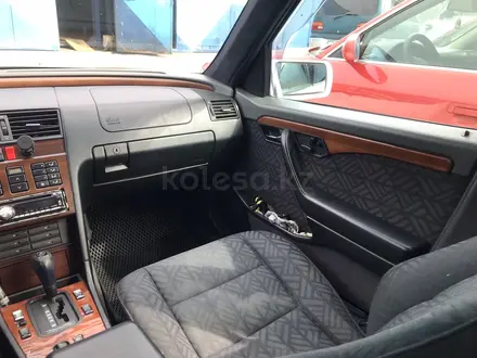 Mercedes-Benz C 280 1995 года за 2 550 000 тг. в Алматы – фото 6