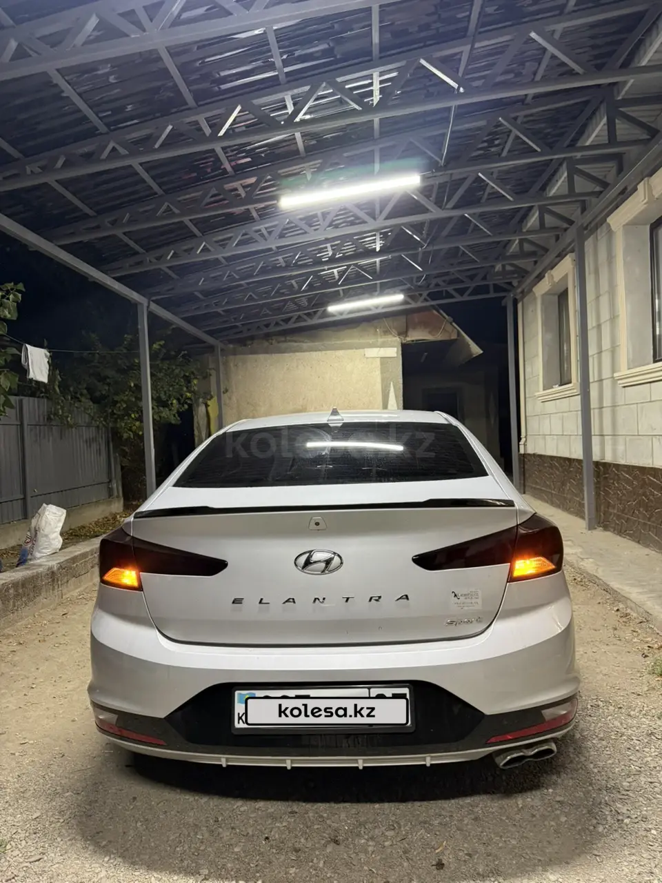 Hyundai Elantra, 2018