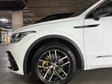 Volkswagen Tiguan 2021 годаүшін16 500 000 тг. в Астана – фото 2