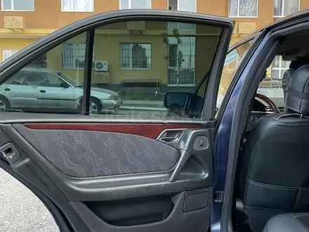 Mercedes-Benz E 230 1996 года за 2 500 000 тг. в Алматы – фото 11
