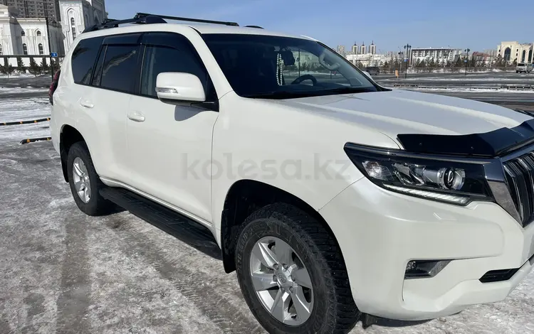 Toyota Land Cruiser Prado 2018 года за 23 000 000 тг. в Астана