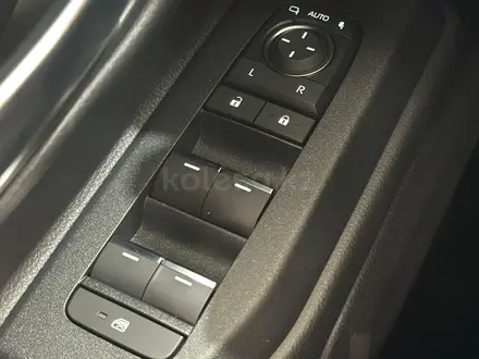 Toyota Land Cruiser Prado Comfort+ 2025 года за 32 990 000 тг. в Алматы – фото 24