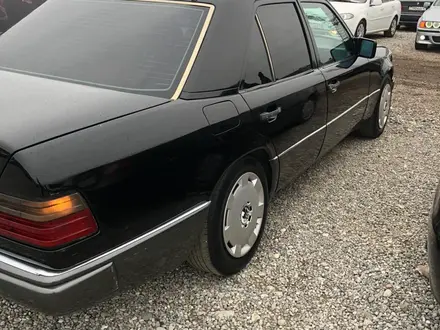 Mercedes-Benz E 280 1995 года за 1 200 000 тг. в Аксукент – фото 7