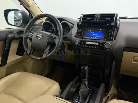 Toyota Land Cruiser Prado Prestige 2013 года за 13 490 000 тг. в Астана – фото 13
