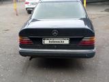 Mercedes-Benz E 260 1988 годаүшін950 000 тг. в Темиртау – фото 5