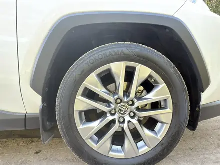 Toyota RAV4 2021 года за 19 000 000 тг. в Караганда – фото 3