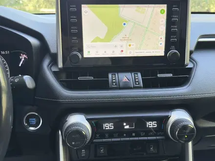 Toyota RAV4 2021 года за 19 000 000 тг. в Караганда – фото 5
