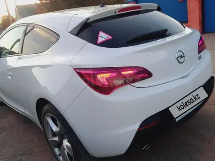 Opel Astra 2014 года за 5 100 000 тг. в Уральск – фото 5