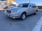 Mercedes-Benz E 320 1997 годаfor4 200 000 тг. в Актау – фото 2