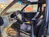 Nissan Pathfinder 1995 годаүшін2 500 000 тг. в Актобе – фото 2