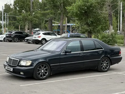 Mercedes-Benz S 500 1998 года за 3 800 000 тг. в Алматы
