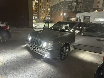 Mercedes-Benz E 320 1997 года за 3 100 000 тг. в Астана – фото 10