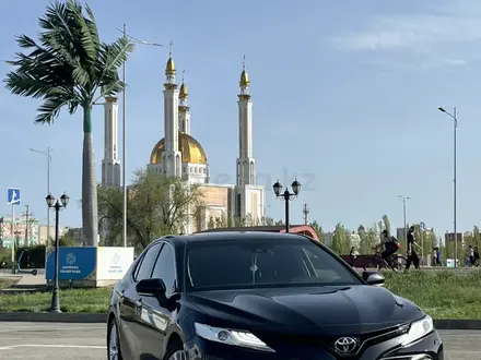 Toyota Camry 2019 года за 14 700 000 тг. в Астана – фото 9