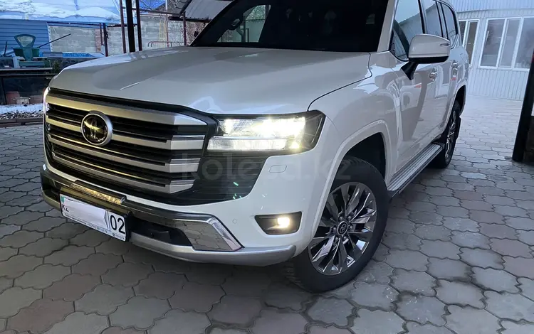 Toyota Land Cruiser 2021 года за 58 000 000 тг. в Алматы