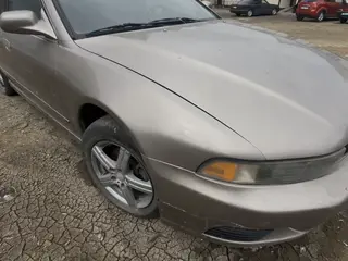 Mitsubishi Galant