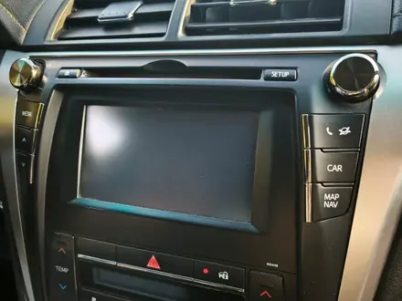 Toyota Camry 2015 года за 8 300 000 тг. в Павлодар – фото 2