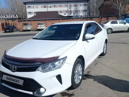 Toyota Camry 2015 года за 8 300 000 тг. в Павлодар