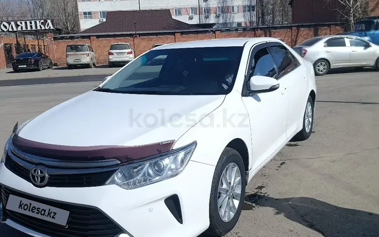 Toyota Camry 2015 года за 8 300 000 тг. в Павлодар