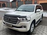 Toyota Land Cruiser 2017 годаүшін34 500 000 тг. в Усть-Каменогорск – фото 2